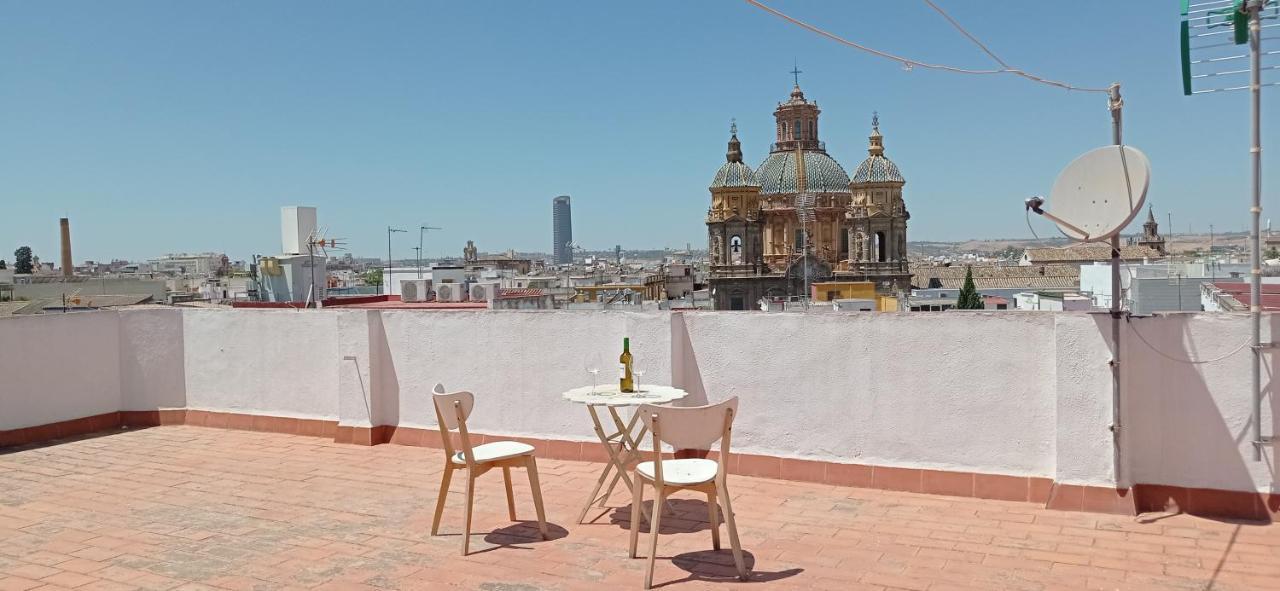 דירות סביליה Apartamento Casco Historico Con Atico. מראה חיצוני תמונה