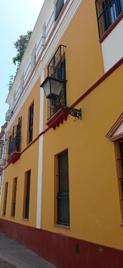 דירות סביליה Apartamento Casco Historico Con Atico. מראה חיצוני תמונה